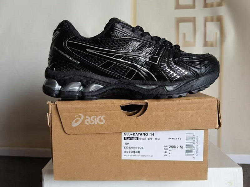 ASICS GEL-KAYANO 14 Sneakers
