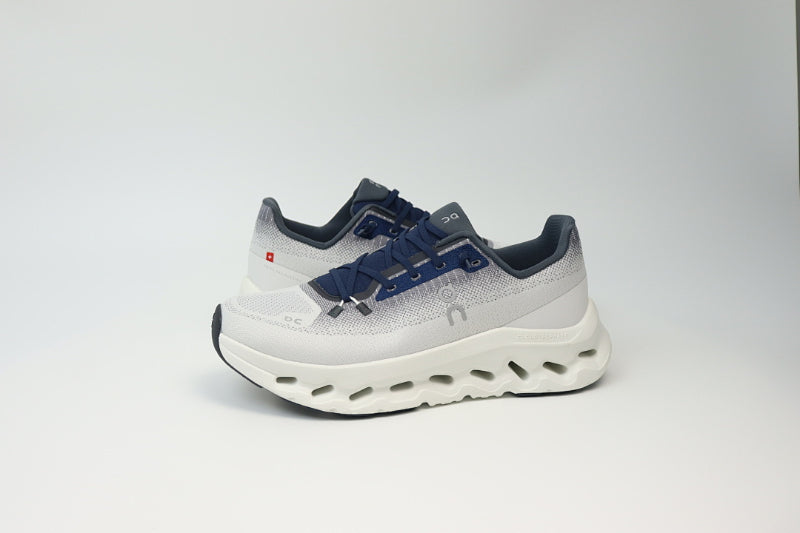 ON Cloudtilt – Tilted Sole Lifestyle Sneakers