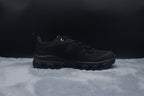 ON Cloudrock Low WP – Waterproof Low-Top Hiking Shoes
