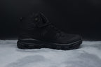 ON Cloudrock Low WP – Waterproof Low-Top Hiking Shoes
